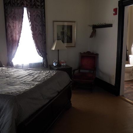 Grand Victorian Inn (Adults Only) Park City Szoba fotó